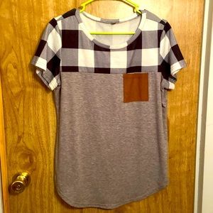 Grey tee with checkered top